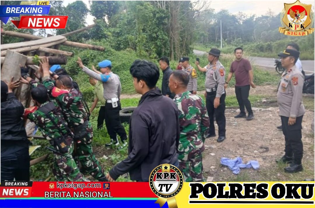 Polres Oku Bersama Tim Gabungan Lakukan Pembongkaran Di Duga Pos Pungli Di Wilayah Hukum Polsek Semidang Aji